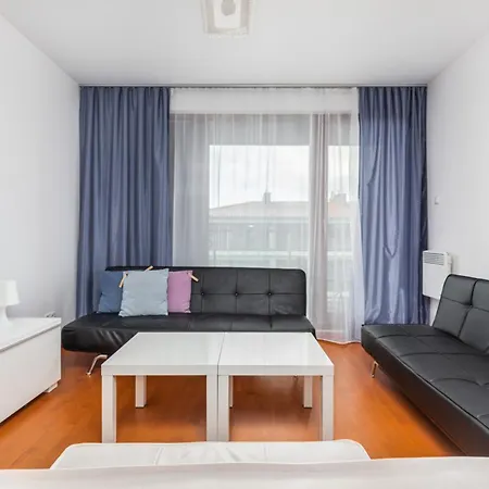 Baltic Park - Nadmorski Apartament Z Widokiem Na Morze - By Renters 아파트 슈비노우이스쳬