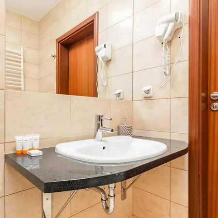 Baltic Park - Nadmorski Apartament Z Widokiem Na Morze - By Renters 아파트 *