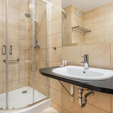 Baltic Park - Nadmorski Apartament Z Widokiem Na Morze - By Renters