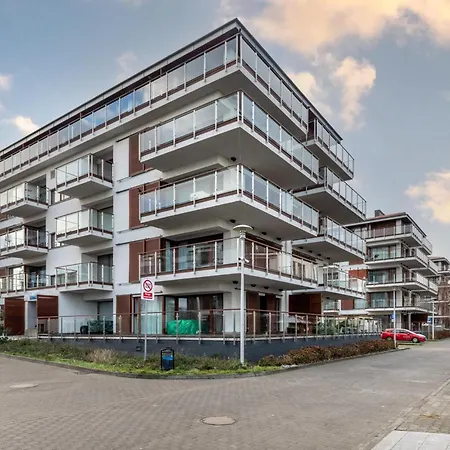 Baltic Park - Nadmorski Apartament Z Widokiem Na Morze - By Renters 아파트 슈비노우이스쳬